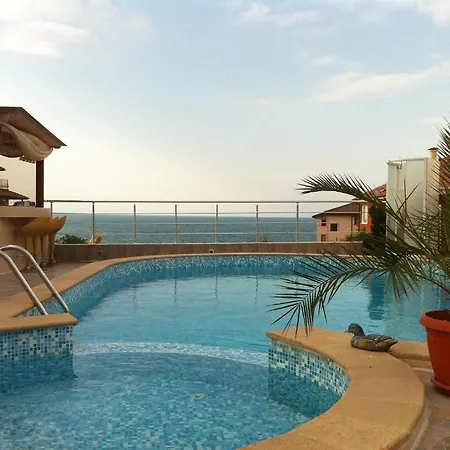Family Perla 3* Sozopol